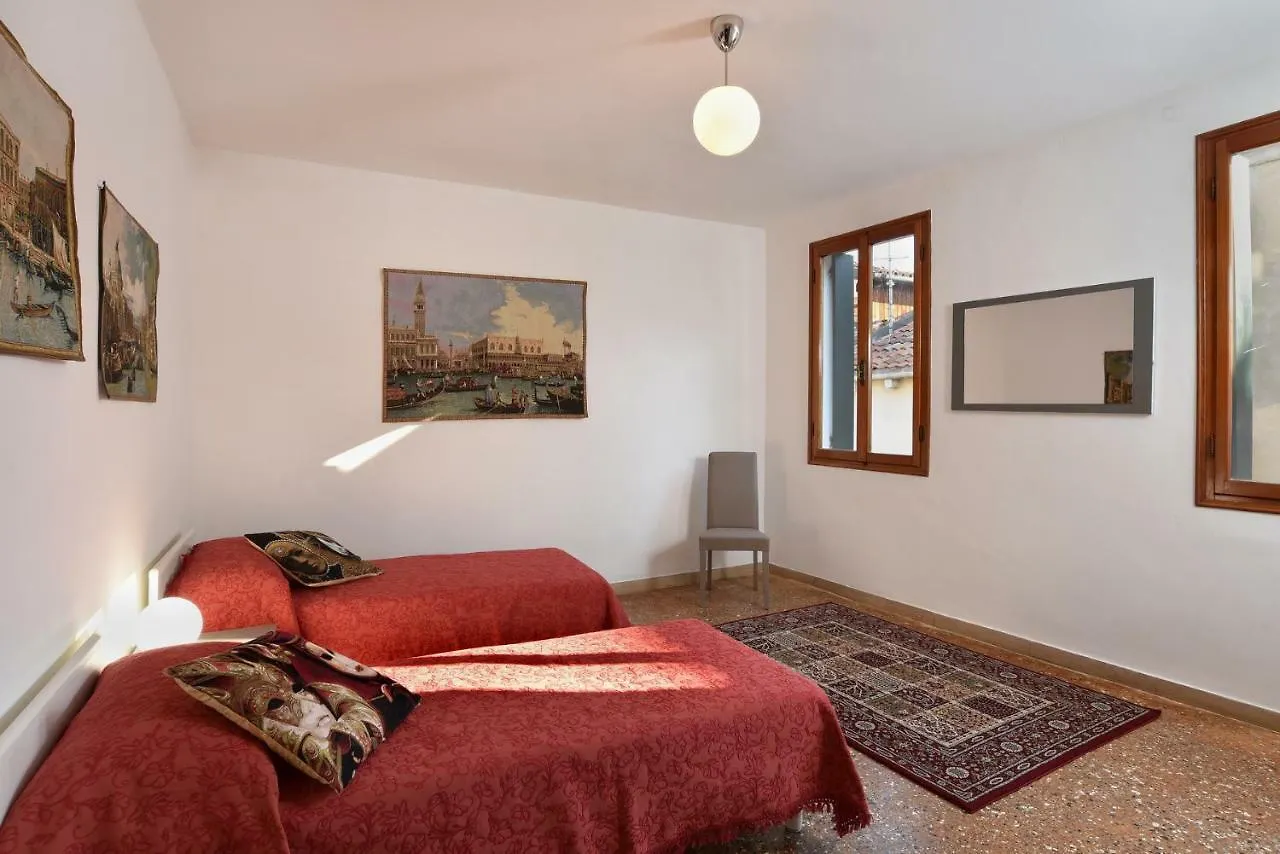 Apartment Appartamento Fabris Venice Italy